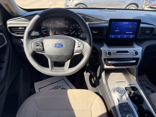 2021 Iconic Silver Metallic Ford Explorer Base 4X4 SUV