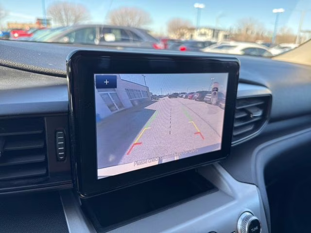 2021 Iconic Silver Metallic Ford Explorer Base 4X4 SUV