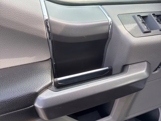 2019 Blue Ford F-150 XLT 4X4 Truck