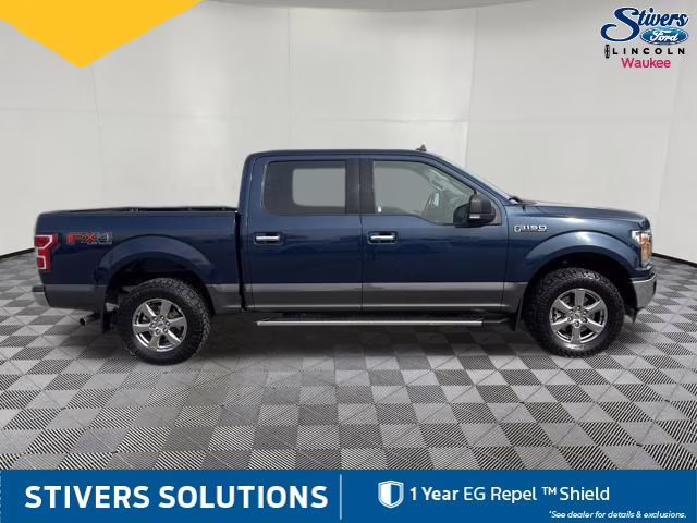2019 Blue Ford F-150 XLT 4X4 Truck
