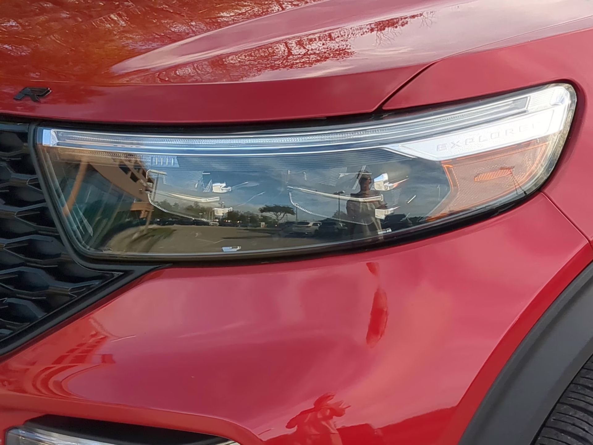 2023 Rapid Red Metallic Tinted Clearcoat Ford Explorer ST 4X4 SUV