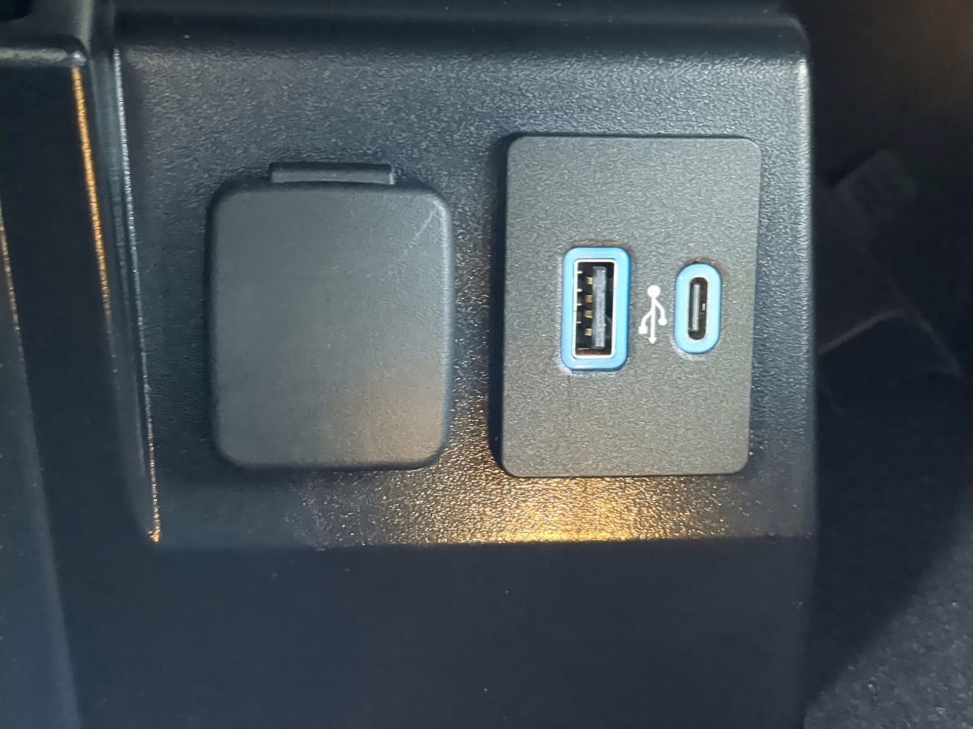 2023 Rapid Red Metallic Tinted Clearcoat Ford Explorer ST 4X4 SUV