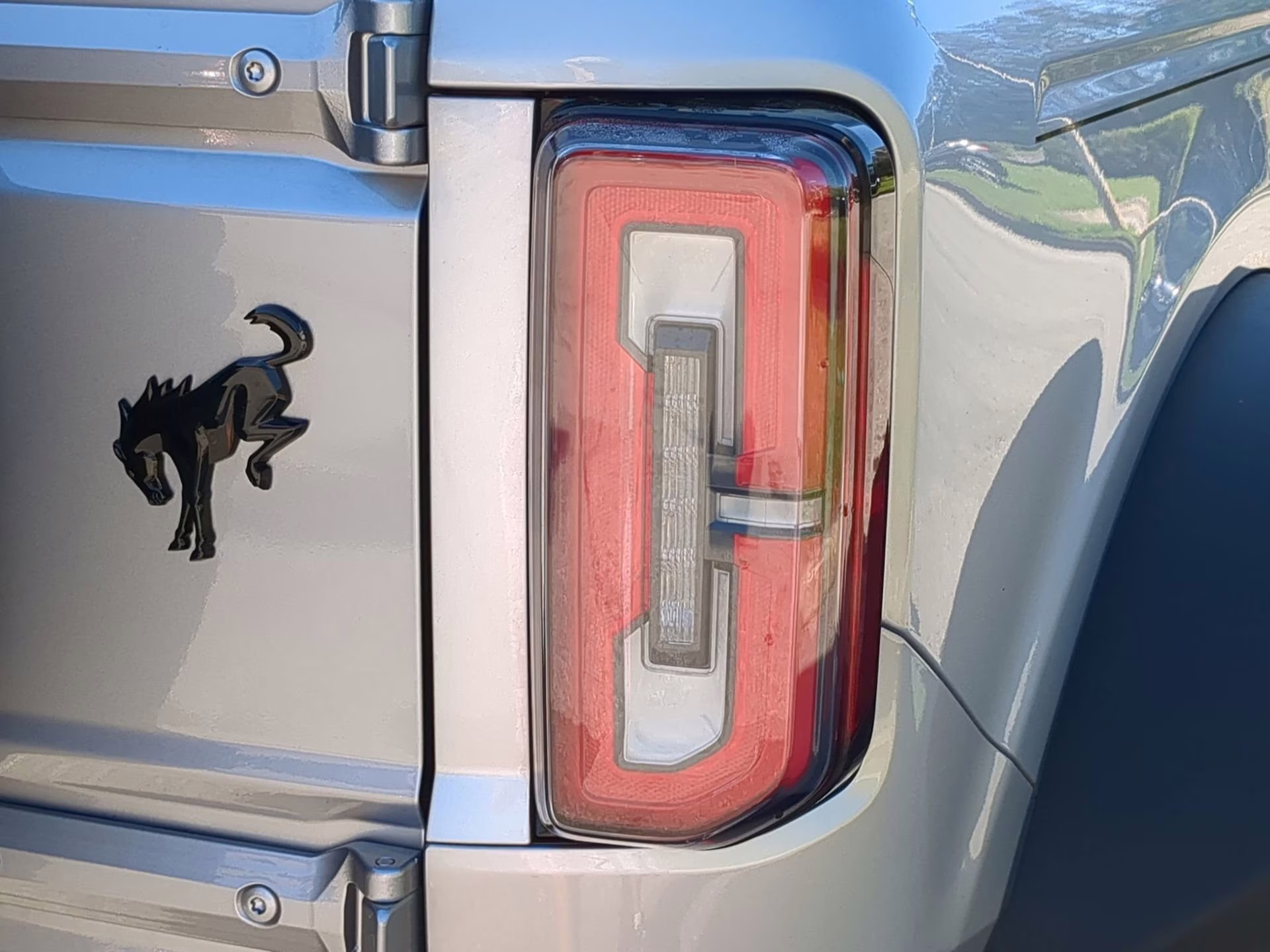 2024 Iconic Silver Metallic Ford Bronco Wildtrak 4X4 Convertible