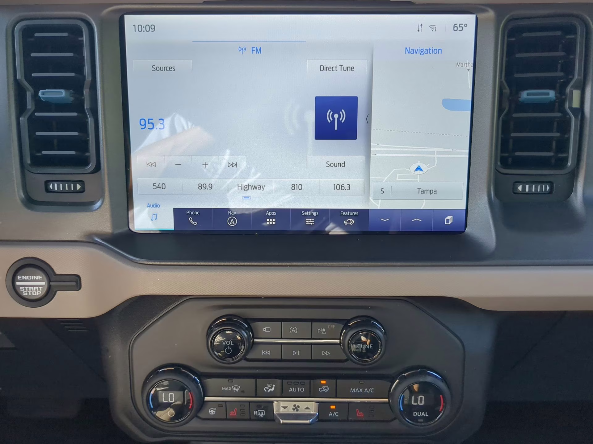 2024 Iconic Silver Metallic Ford Bronco Wildtrak 4X4 Convertible