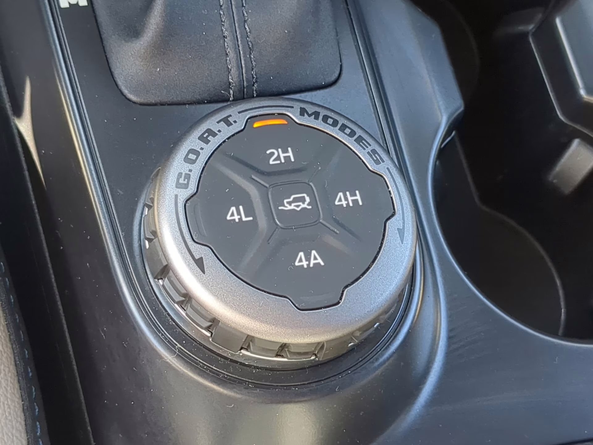 2024 Iconic Silver Metallic Ford Bronco Wildtrak 4X4 Convertible