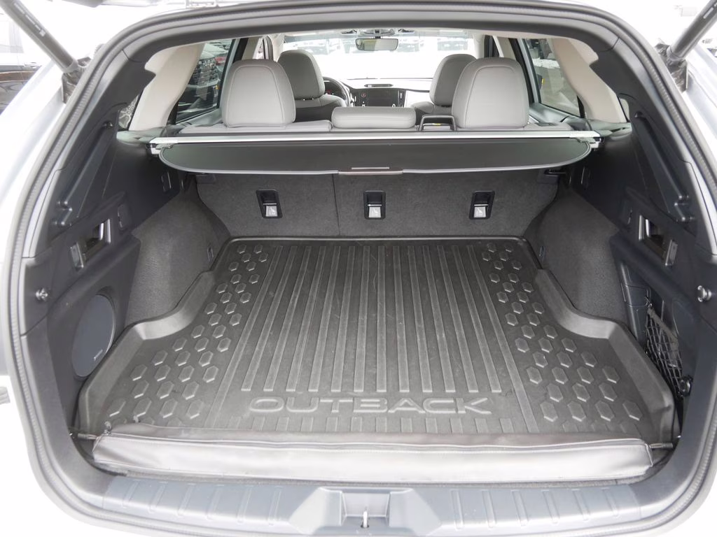 2024 Ice Silver Metallic Subaru Outback Limited AWD SUV