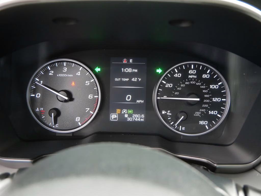 2024 Ice Silver Metallic Subaru Outback Limited AWD SUV