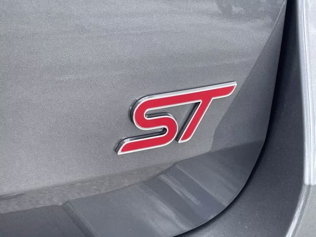 2026 Carbonized Gray Metallic Ford Explorer ST RWD SUV