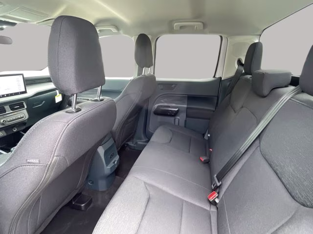 2026 Oxford White Ford Maverick XL FWD Truck