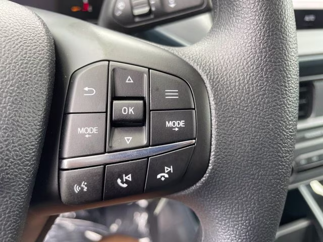 2026 Oxford White Ford Maverick XL FWD Truck