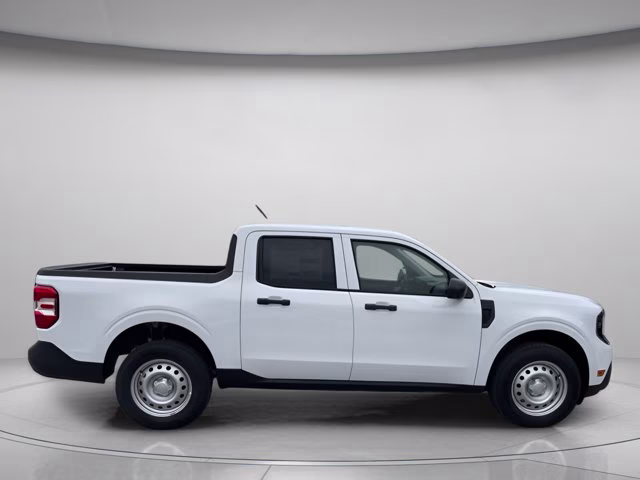 2026 Oxford White Ford Maverick XL FWD Truck