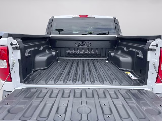 2026 Oxford White Ford Maverick XL FWD Truck