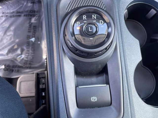 2026 Oxford White Ford Maverick XLT FWD Truck