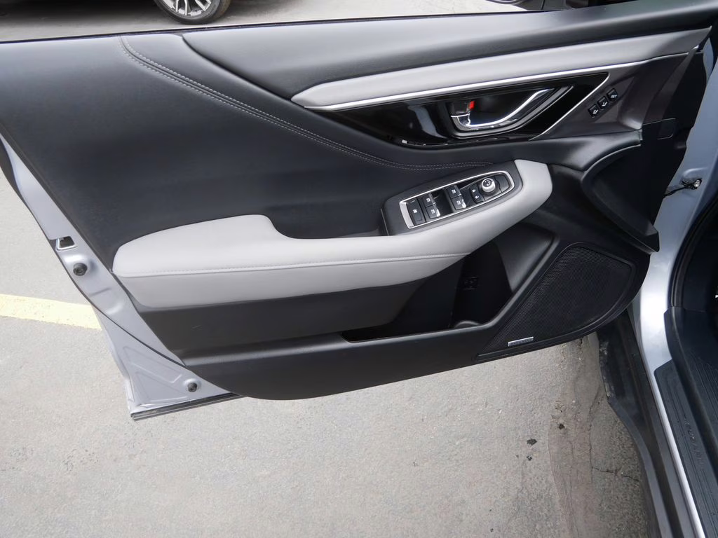 2024 Ice Silver Metallic Subaru Outback Limited AWD SUV