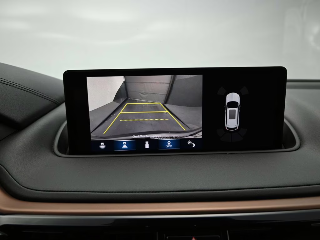 2022 Silver Acura MDX Technology FWD SUV