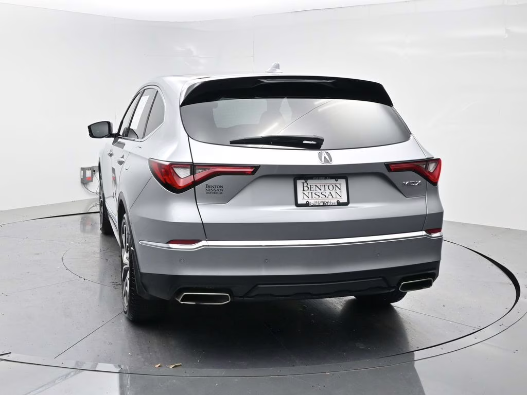 2022 Silver Acura MDX Technology FWD SUV