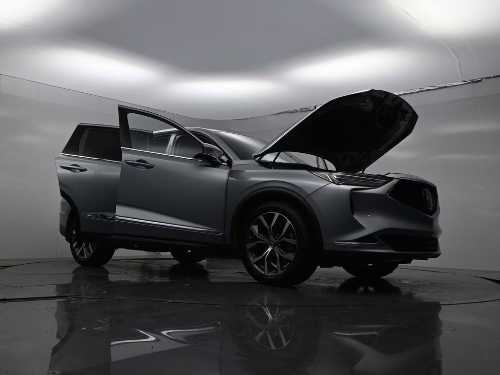 2022 Silver Acura MDX Technology FWD SUV