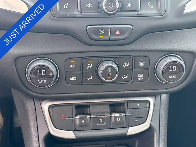 2024 Downpour Metallic GMC Terrain SLE FWD SUV