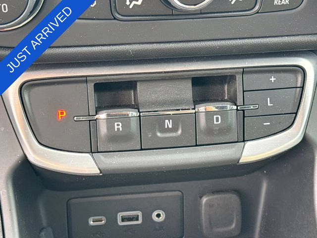 2024 Downpour Metallic GMC Terrain SLE FWD SUV