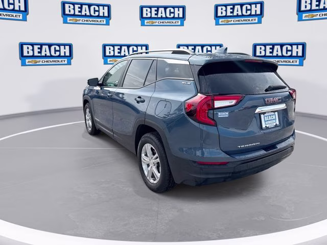 2024 Downpour Metallic GMC Terrain SLE FWD SUV