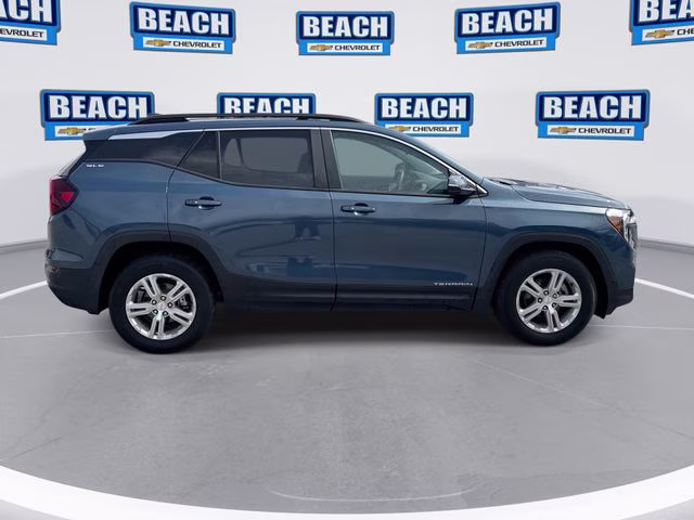 2024 Downpour Metallic GMC Terrain SLE FWD SUV
