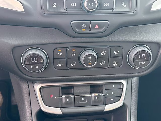 2024 Downpour Metallic GMC Terrain SLE FWD SUV