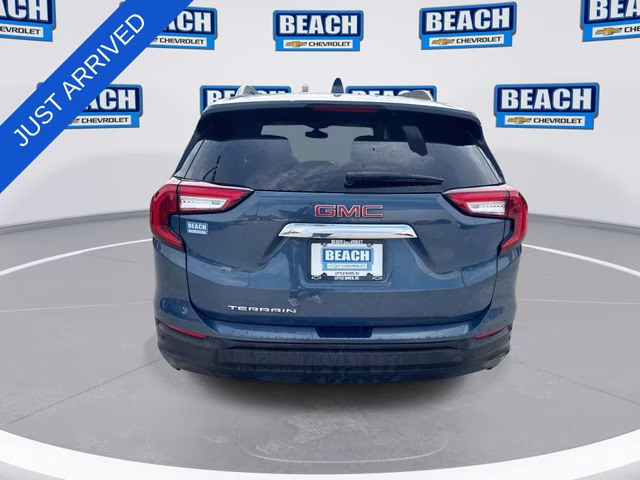 2024 Downpour Metallic GMC Terrain SLE FWD SUV