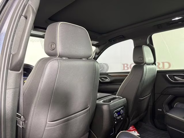 2022 Midnight Blue Metallic Chevrolet Tahoe Premier RWD SUV