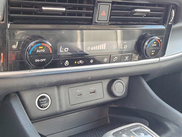 2023 Gun Metallic Nissan Rogue SV AWD SUV