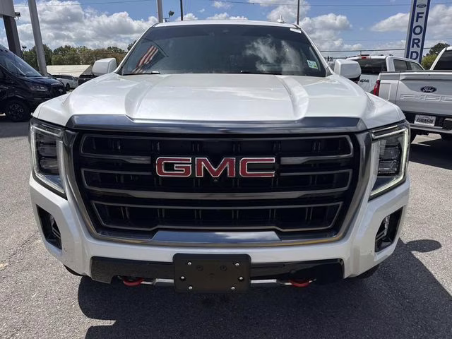 2024 White Frost GMC Yukon XL AT4 4X4 SUV