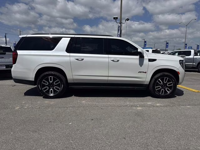 2024 White Frost GMC Yukon XL AT4 4X4 SUV