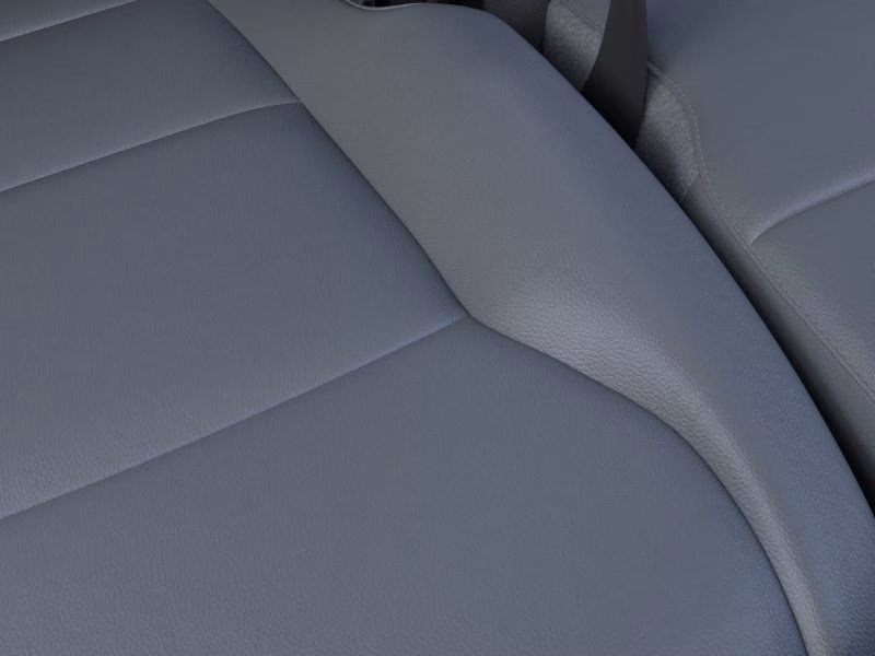 2026 Oxford White Ford Super Duty F-350 DRW XL RWD Chassis