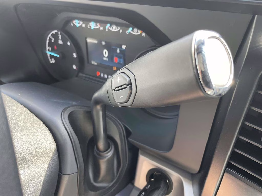 2026 Oxford White Ford Super Duty F-450 DRW XL 4X4 Chassis