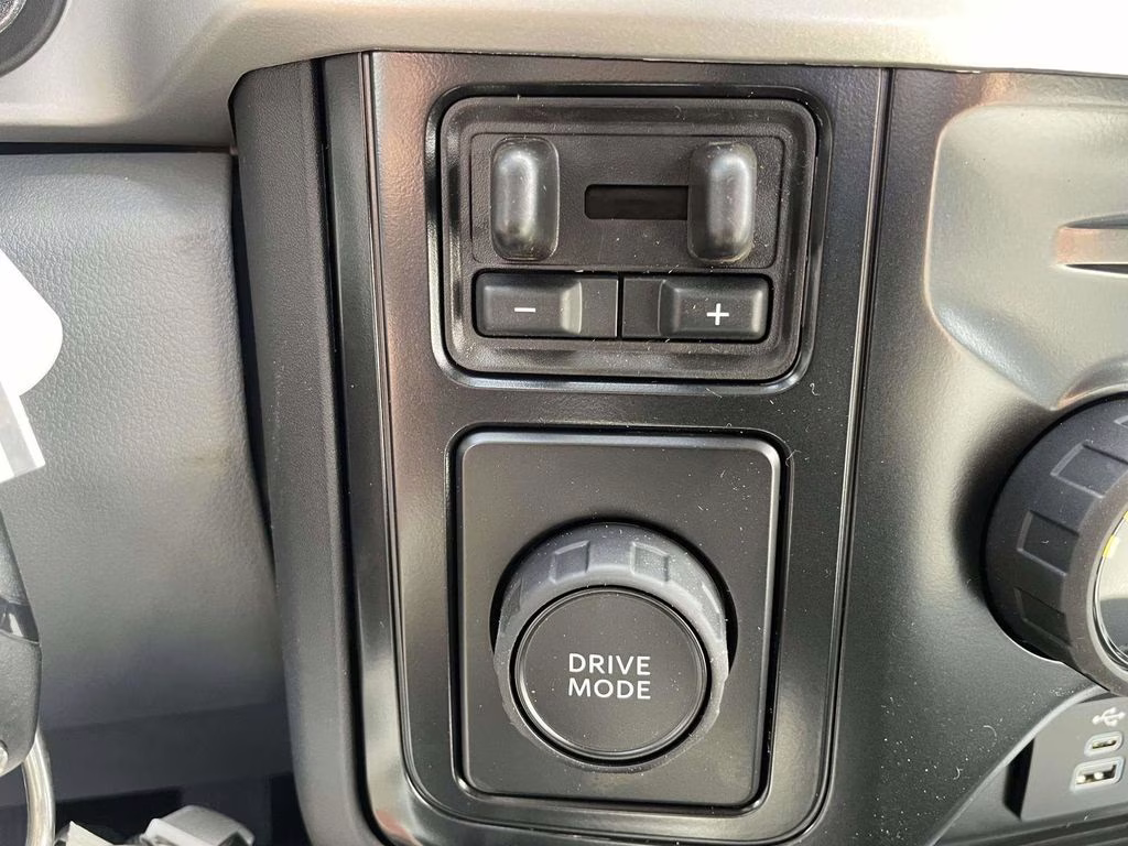 2026 Oxford White Ford Super Duty F-450 DRW XL 4X4 Chassis