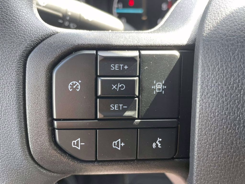 2026 Oxford White Ford Super Duty F-450 DRW XL 4X4 Chassis