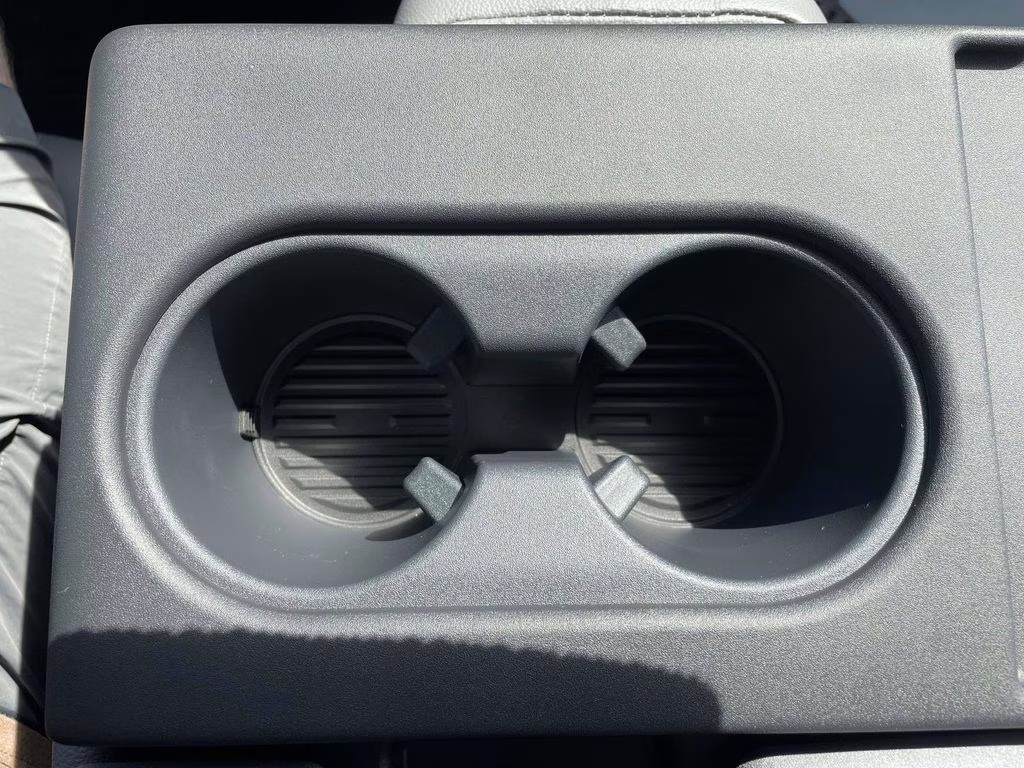 2026 Oxford White Ford Super Duty F-550 DRW XL RWD Chassis