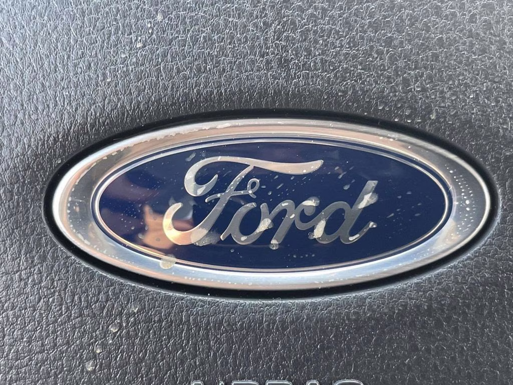 2026 Oxford White Ford Super Duty F-550 DRW XL 4X4 Chassis