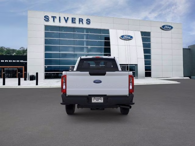 2026 Oxford White Ford Super Duty F-250 SRW XL 4X4 Truck