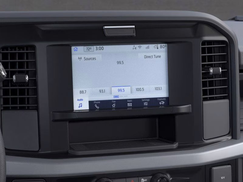 2026 Oxford White Ford Super Duty F-350 DRW XL RWD Chassis