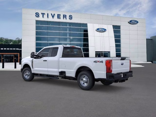 2026 Oxford White Ford Super Duty F-250 SRW XL 4X4 Truck