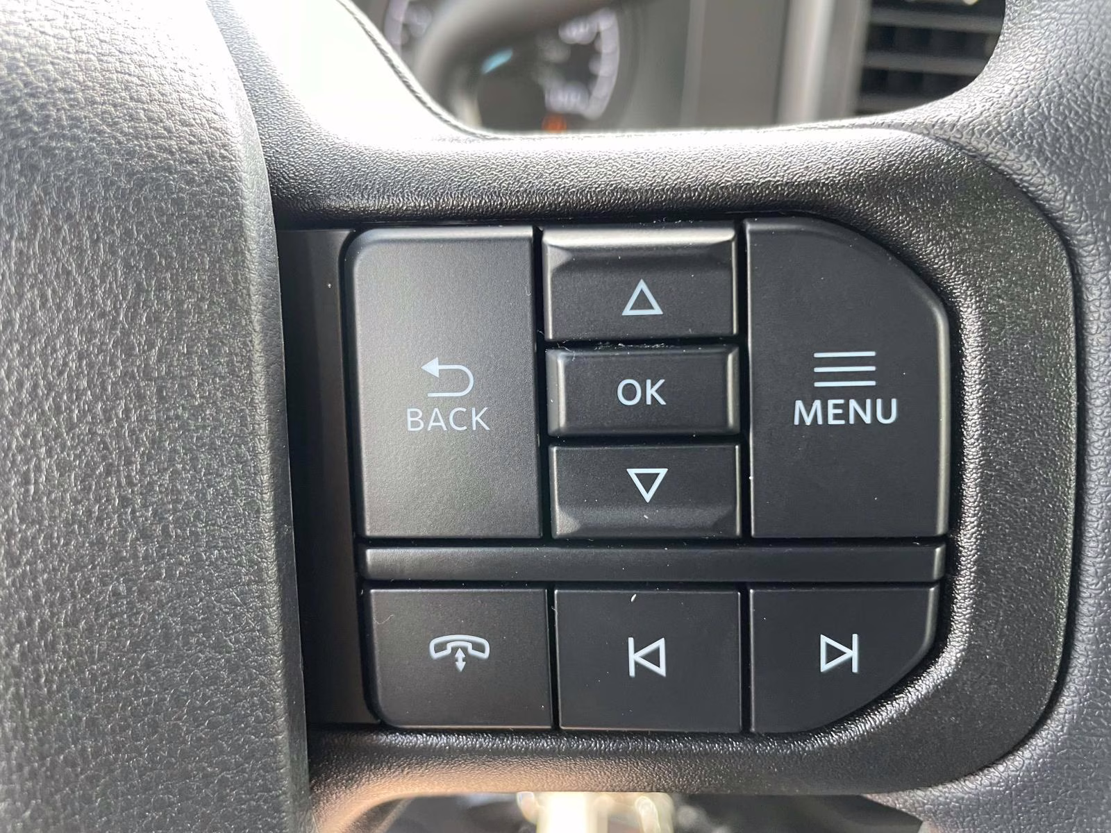 2026 Oxford White Ford Super Duty F-350 DRW XL RWD Chassis