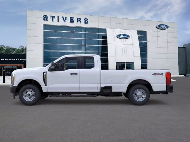 2026 Oxford White Ford Super Duty F-250 SRW XL 4X4 Truck