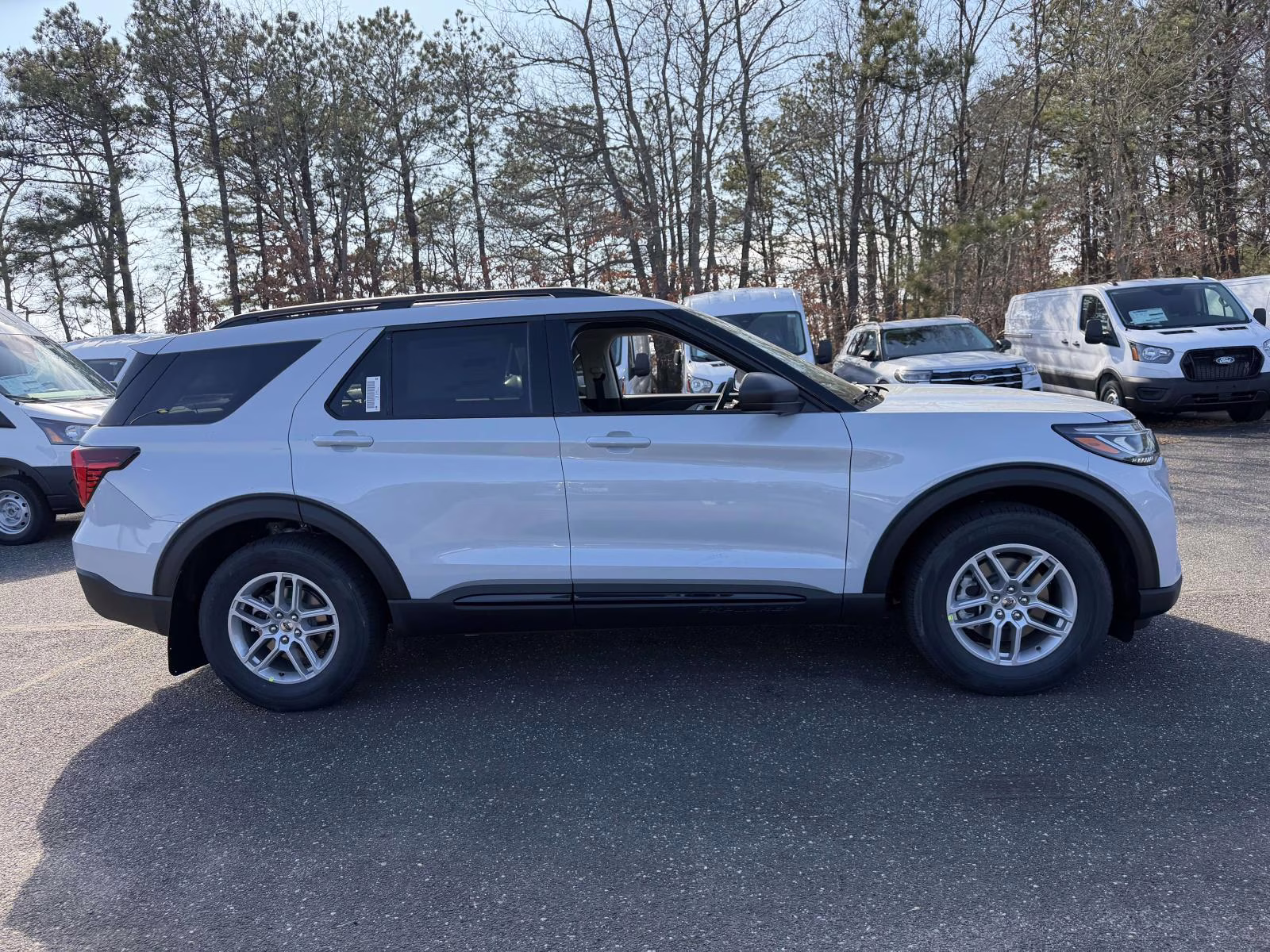 2026 White Ford Explorer Active 4X4 SUV