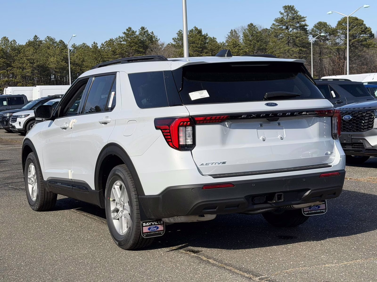 2026 White Ford Explorer Active 4X4 SUV