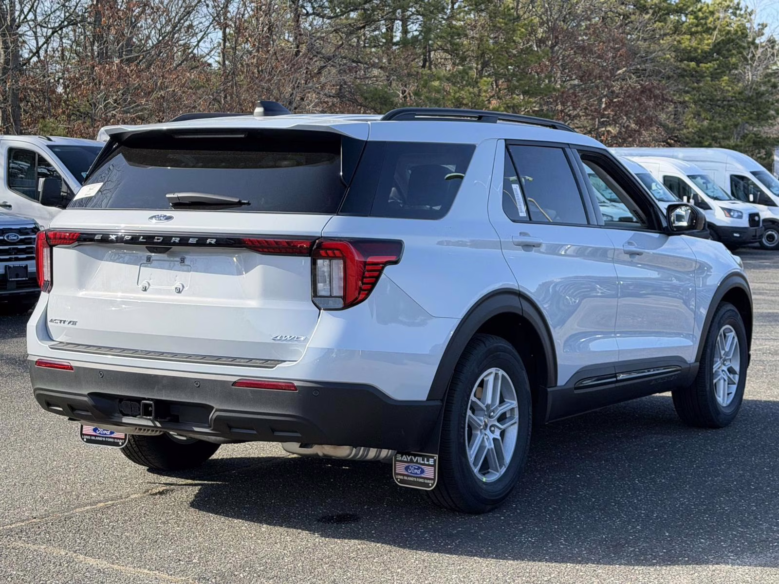 2026 White Ford Explorer Active 4X4 SUV