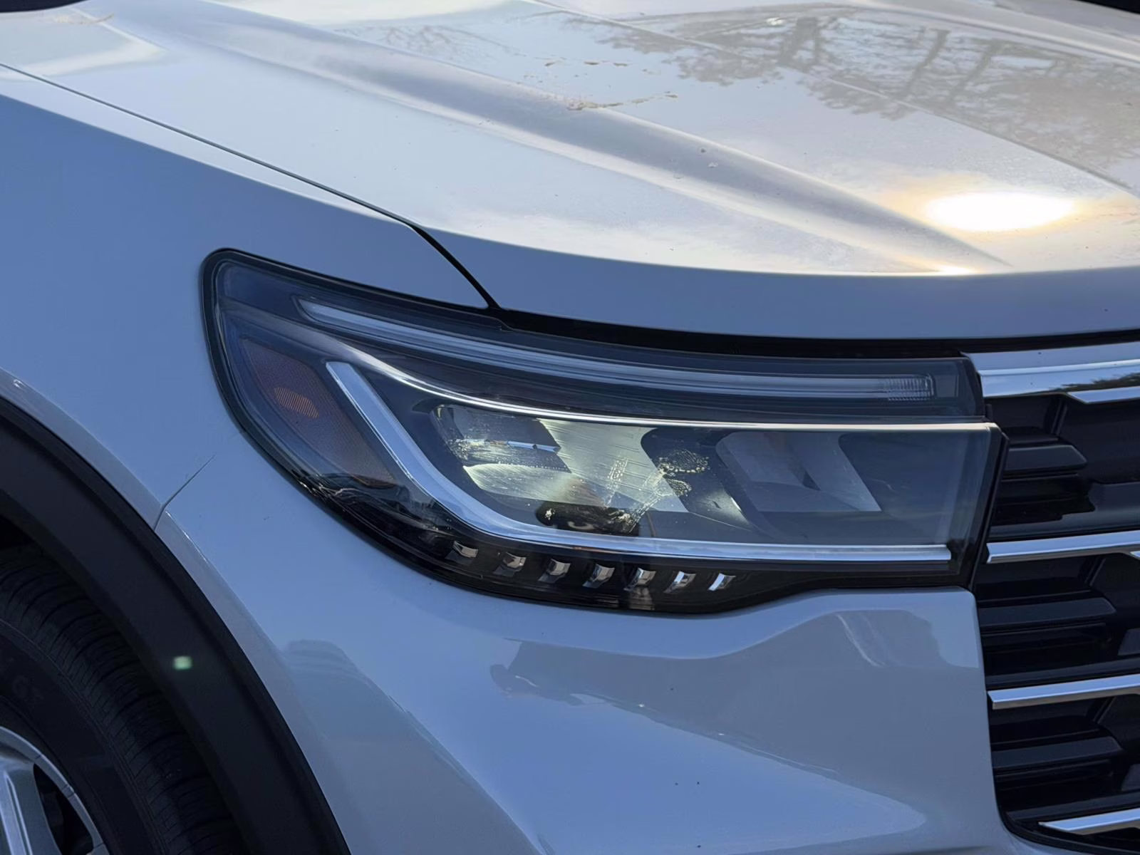 2026 White Ford Explorer Active 4X4 SUV