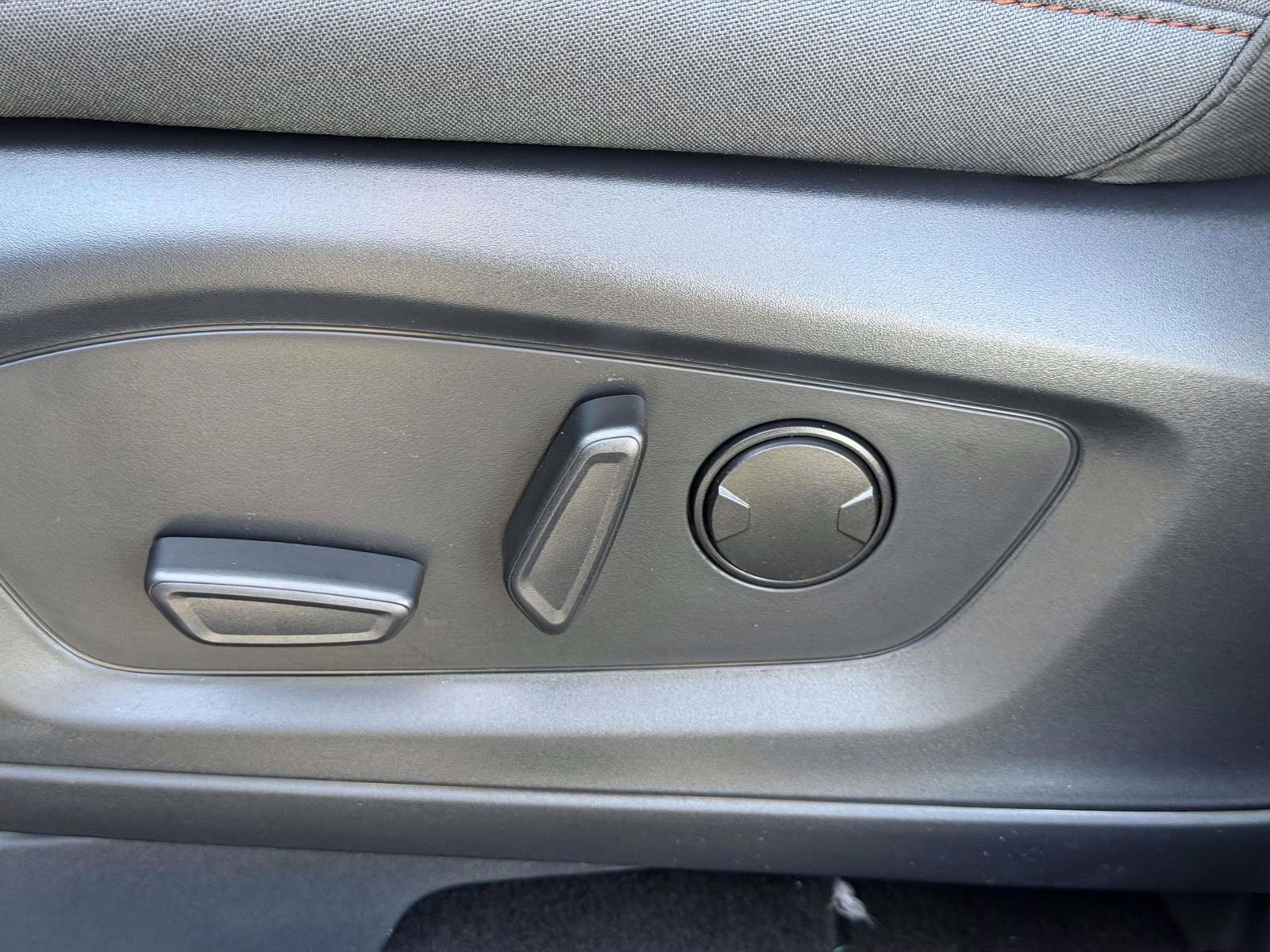 2026 Black Ford Explorer Active 4X4 SUV