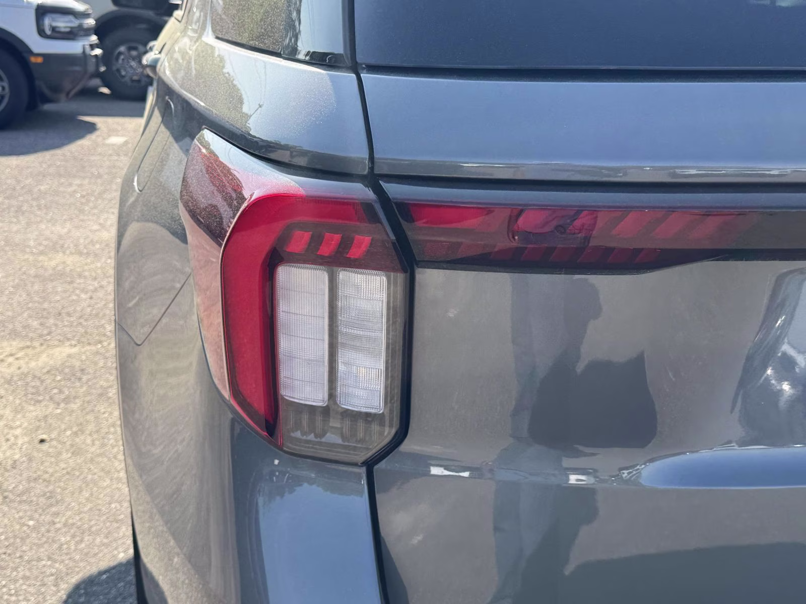 2026 Carbonized Gray Metallic Ford Explorer ST-Line 4WD 4X4 SUV