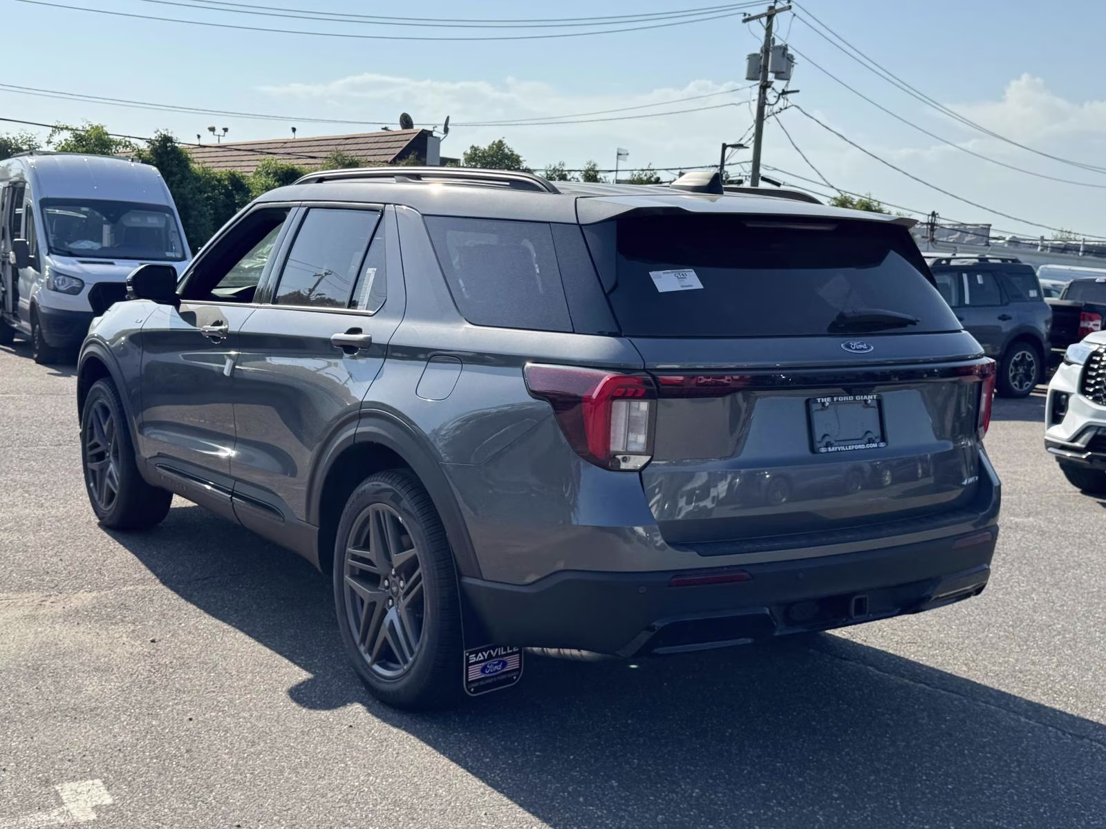 2026 Carbonized Gray Metallic Ford Explorer ST-Line 4WD 4X4 SUV