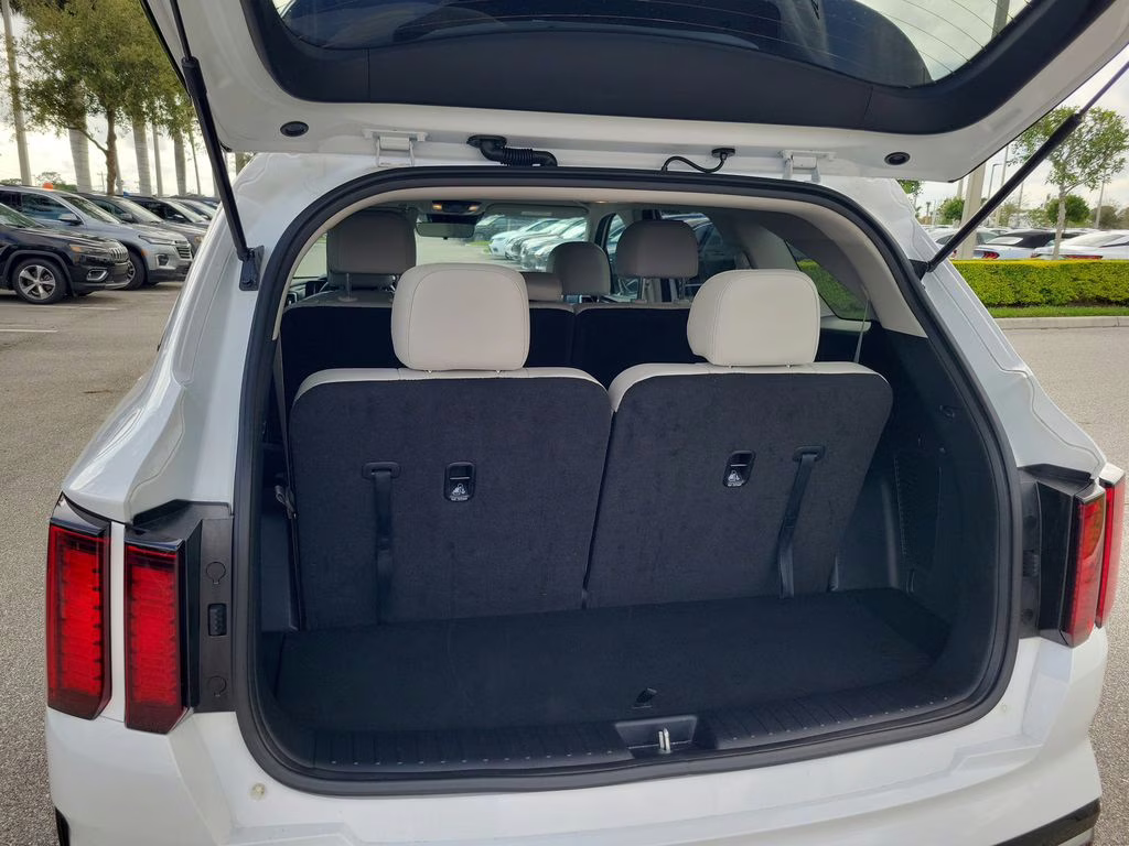 2023 Glacial White Pearl Kia Sorento S FWD SUV